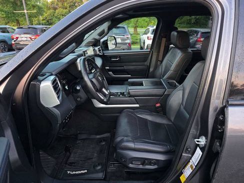 Used 2023 Toyota Tundra Platinum AWD/4WD image 16