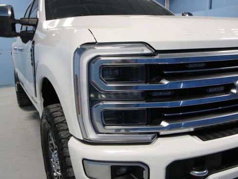 Used 2024 Ford F250 Limited w/ FX4 Off-Road Package AWD/4WD image 39