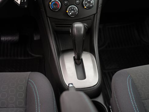 Used 2016 Chevrolet Trax LS FWD image 25