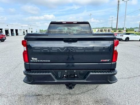 Used 2024 Chevrolet Silverado 1500 RST AWD/4WD image 4