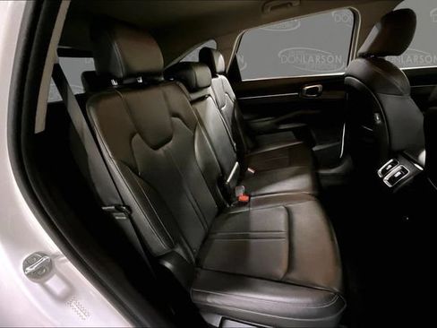 Used 2022 Kia Sorento S FWD image 16