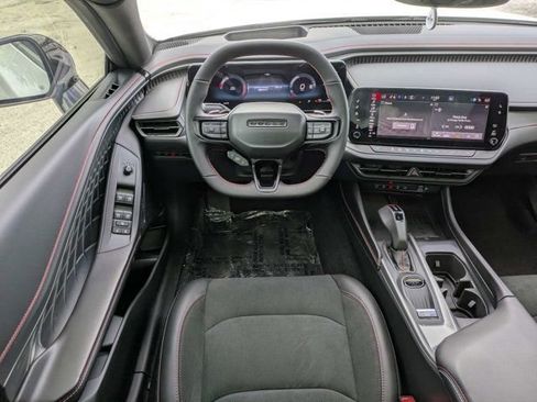 New 2026 Dodge Charger R/T AWD/4WD image 17