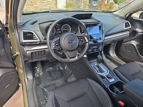 Used 2024 Subaru Forester Premium AWD/4WD image 15