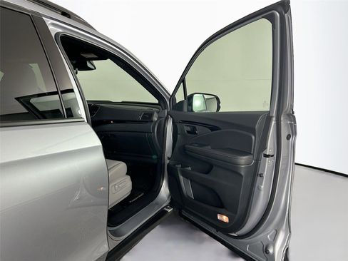 Used 2023 Honda Passport Elite image 27