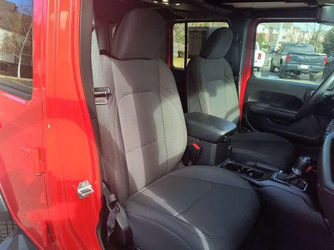 Used 2021 Jeep Wrangler Unlimited Sport w/ Sun And Sound Package image 24