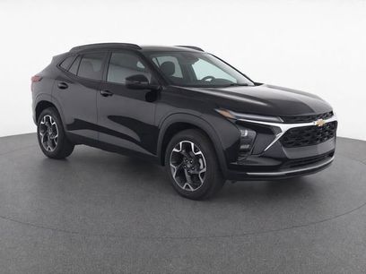 Used 2025 Chevrolet Trax LT