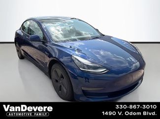 Used 2023 Tesla Model 3 Standard Range RWD video 1