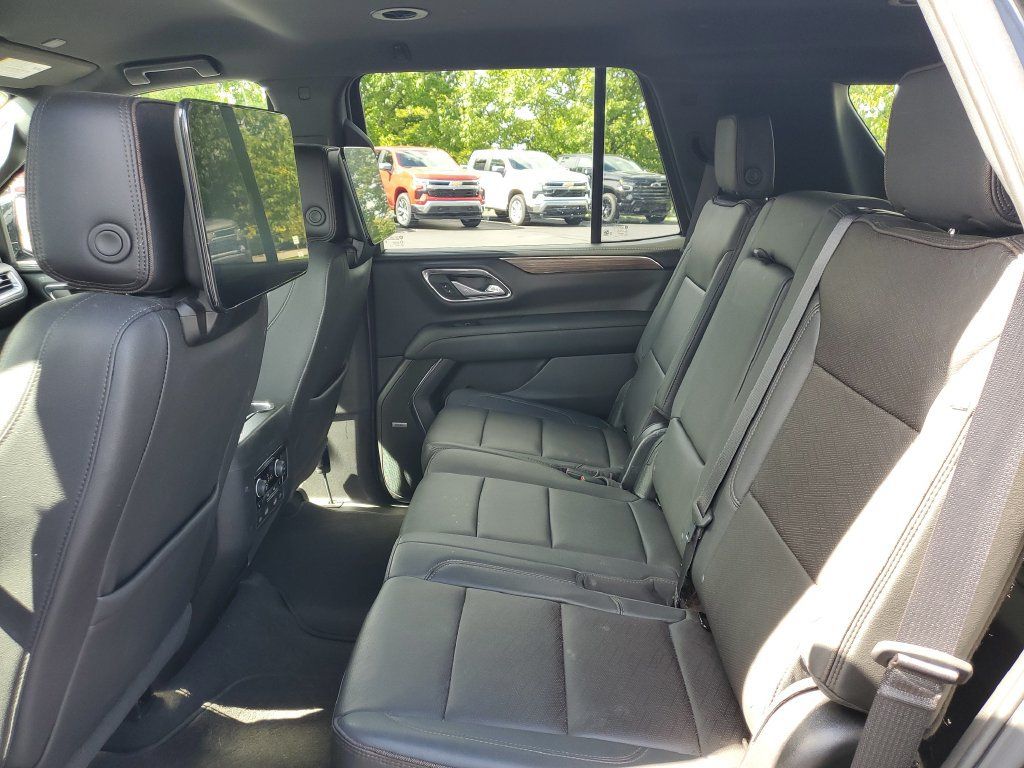 Certified 2023 Chevrolet Tahoe High Country w/ Advanced Technology Package AWD/4WD image 28