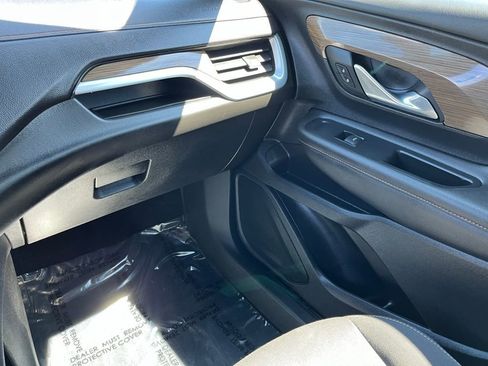 Used 2020 GMC Terrain SLE w/ Driver Convenience Package image 38