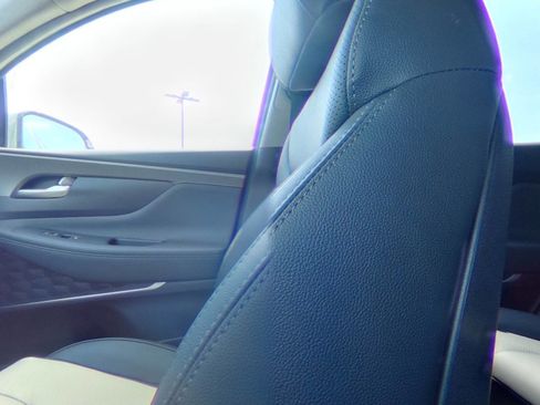 Used 2020 Hyundai Santa Fe Limited image 28