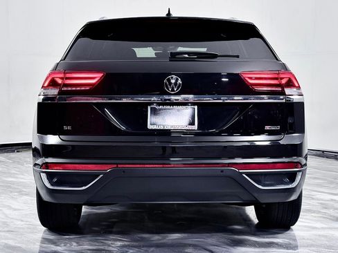 Used 2022 Volkswagen Atlas Cross Sport SE w/ Panoramic Sunroof Package image 8