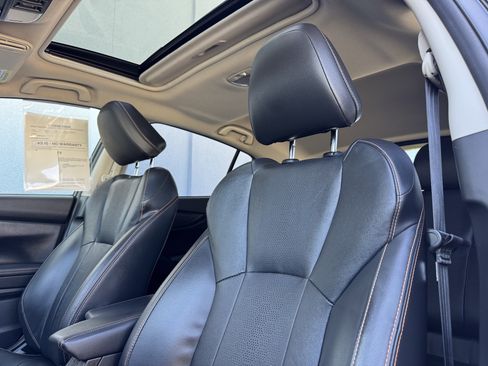 Used 2019 Subaru Crosstrek 2.0i Limited w/ Moonroof Package w/Navigation AWD/4WD image 14