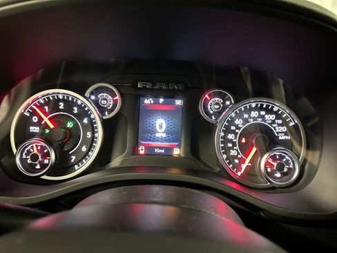 New 2026 RAM 1500 4x4 Crew Cab image 14