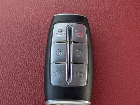 Used 2023 Genesis G70 2.0T w/ Sport Prestige Package image 36