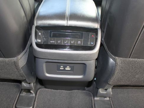 Used 2025 INFINITI QX60 Pure AWD/4WD image 24