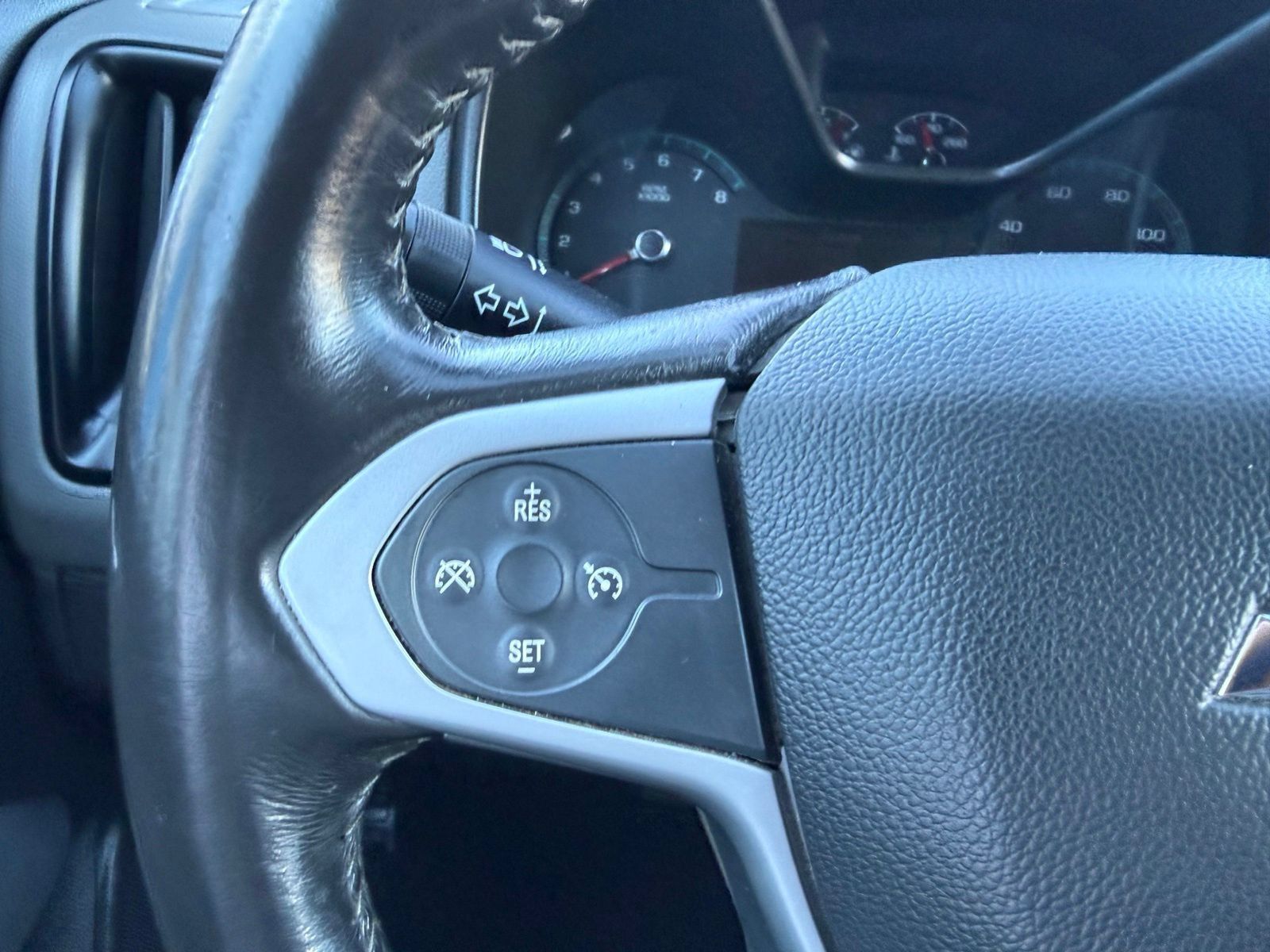 Used 2020 Chevrolet Colorado LT AWD/4WD image 15