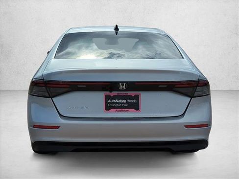 Used 2025 Honda Accord SE image 8