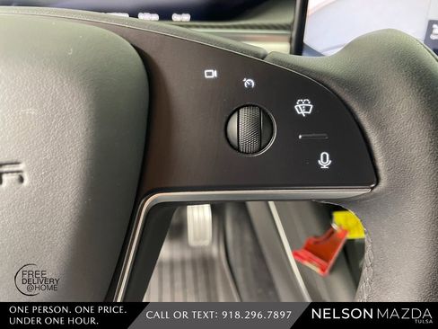 Used 2023 Tesla Model X Plaid image 24