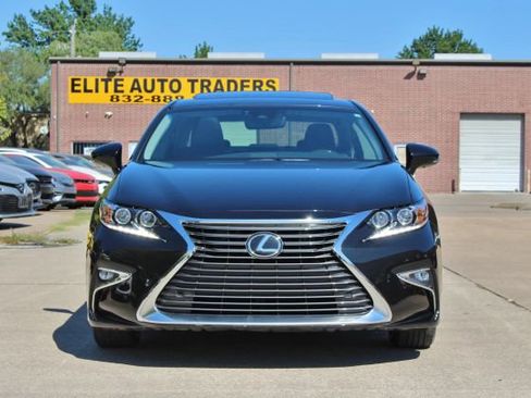 Used 2017 Lexus ES 350 image 5