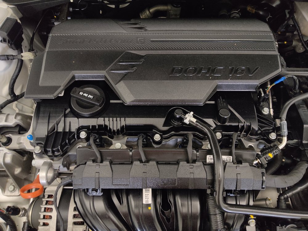 Used 2024 Hyundai Elantra SEL FWD image 30