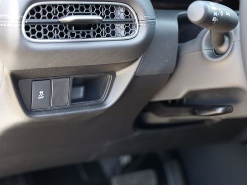 New 2027 Honda HR-V EX-L image 16