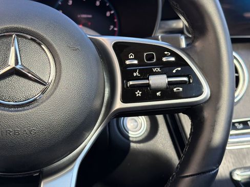 Used 2022 Mercedes-Benz GLC 300 4MATIC w/ AMG Line image 23