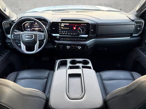 Used 2025 GMC Sierra 1500 SLT image 20