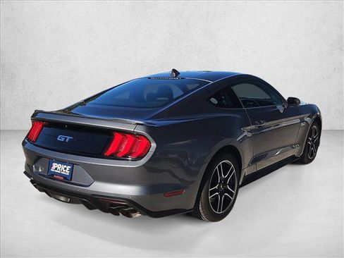 Used 2022 Ford Mustang GT Premium image 5