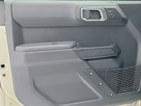 New 2025 Ford Bronco Big Bend image 15