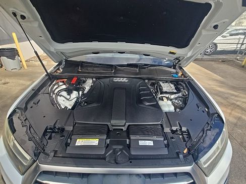 Used 2019 Audi Q7 2.0T Premium Plus w/ Premium Plus Package image 30