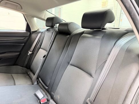 Used 2021 Honda Accord Hybrid image 22