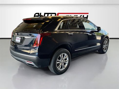 Used 2021 Cadillac XT5 Premium Luxury image 7