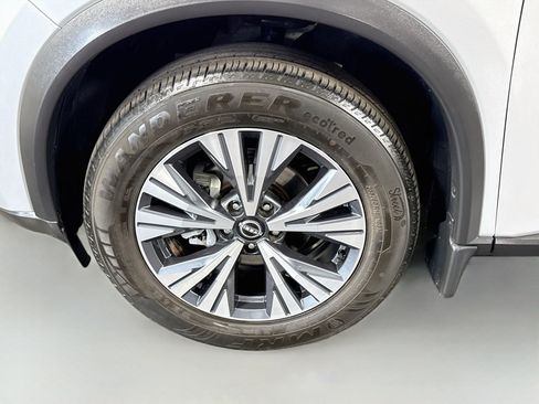 Used 2022 Nissan Rogue SV FWD image 38