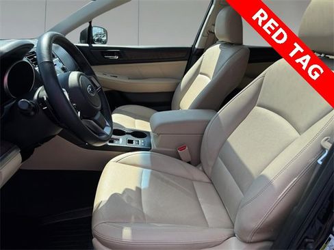 Used 2018 Subaru Outback 2.5i Limited image 10