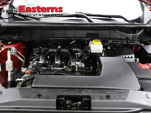 Used 2023 Nissan Pathfinder SV AWD/4WD image 7