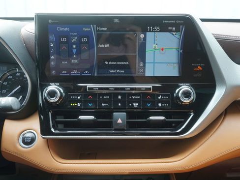Used 2020 Toyota Highlander Platinum AWD/4WD image 15