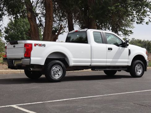 Used 2022 Ford F250 XL w/ Power Equipment Group AWD/4WD image 5