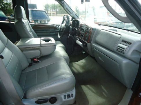 Used 2007 Ford F250 Lariat image 11