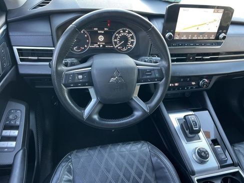 Used 2022 Mitsubishi Outlander SEL image 33