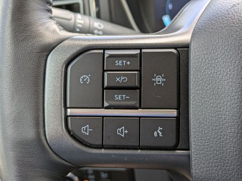 Certified 2024 Ford F250 Lariat w/ Tremor Off-Road Package AWD/4WD image 27