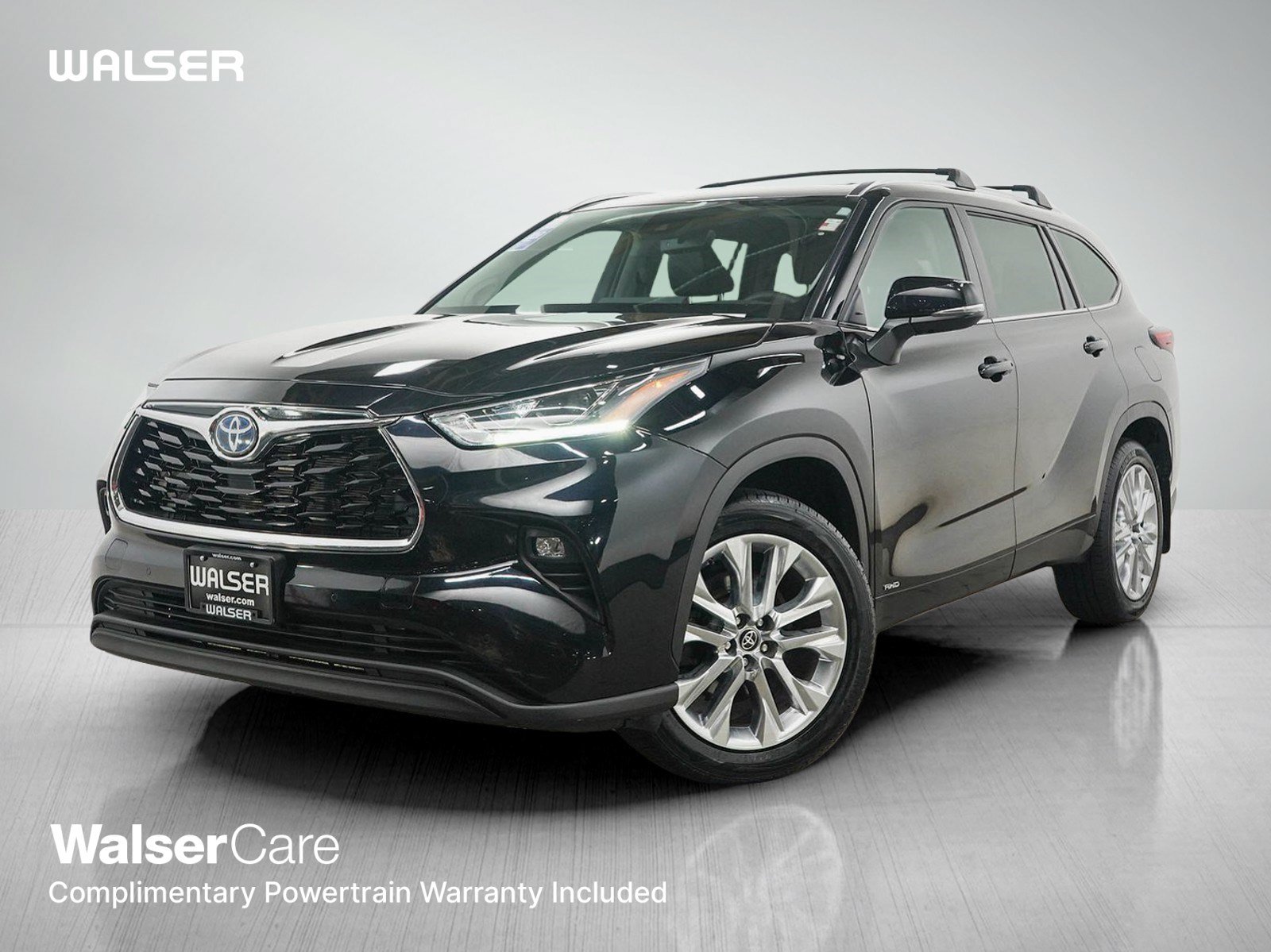 Used 2023 Toyota Highlander Limited AWD/4WD image 1