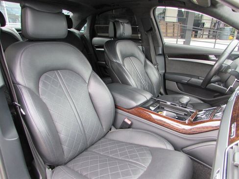 Used 2013 Audi A8 3.0T w/ Driver Assistance Pkg AWD/4WD image 32