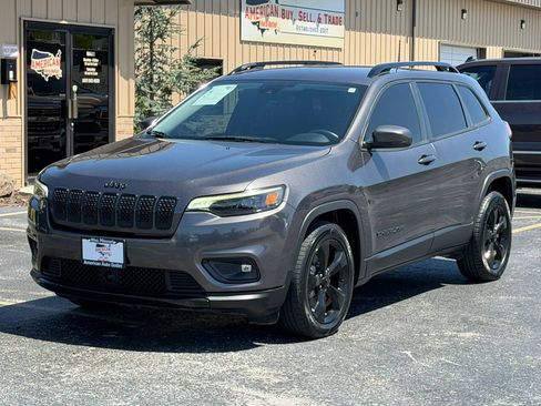 Used 2021 Jeep Cherokee Latitude Plus FWD image 5