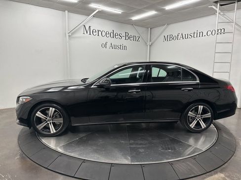 Used 2025 Mercedes-Benz C 300 Sedan image 4