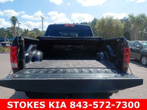 Used 2018 RAM 1500 Express w/ Black Ram 1500 Express Group image 27