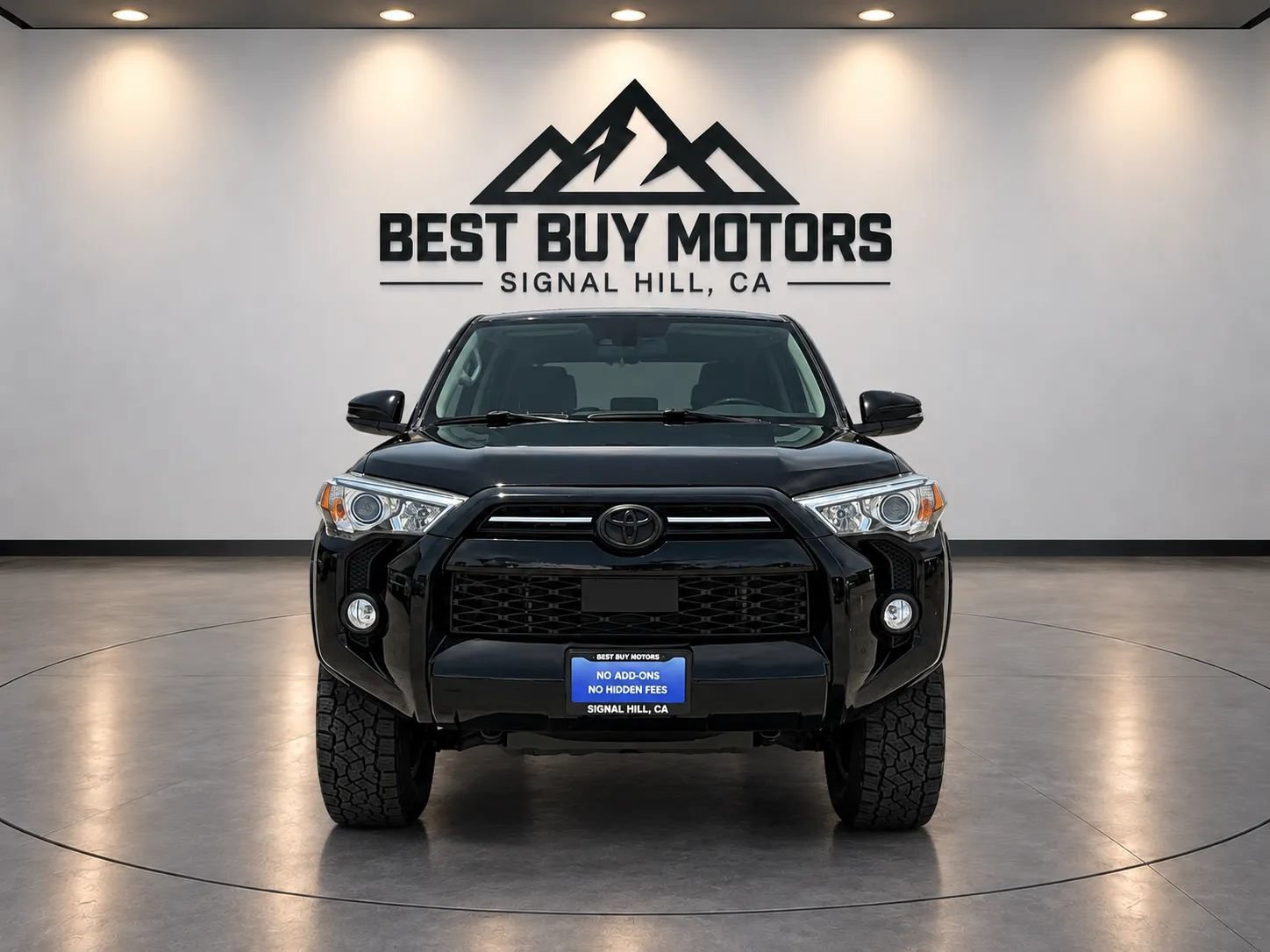 Used 2020 Toyota 4Runner SR5 w/ Convenience Package AWD/4WD image 2