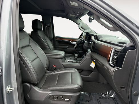 Used 2023 GMC Sierra 1500 Denali w/ Technology Package image 19