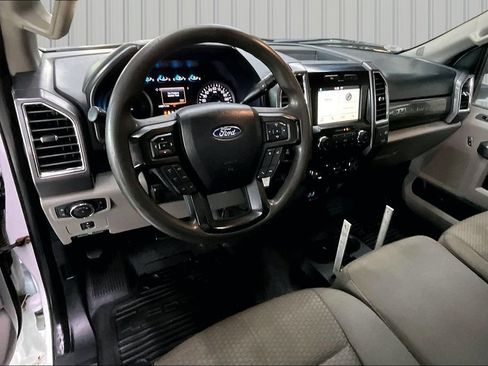 Used 2017 Ford F350 XLT w/ XLT Value Package AWD/4WD image 8
