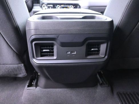Used 2023 Chevrolet Silverado 1500 RST AWD/4WD image 18