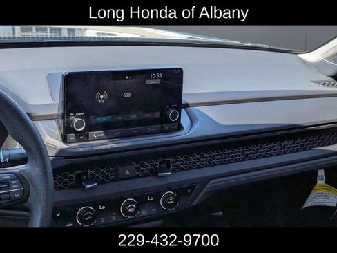 Used 2024 Honda Accord EX image 17
